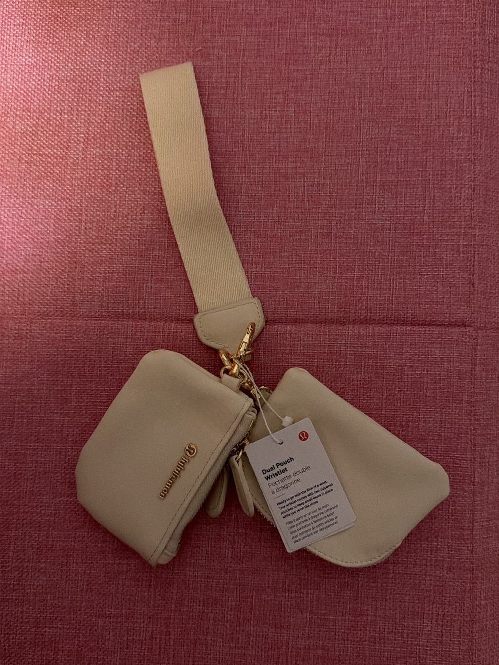 lululemon athletica shut doul pouch
